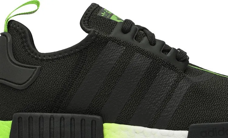 Adidas Star Wars x NMD_R1 'Yoda' sneakers, green