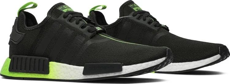 Adidas Star Wars x NMD_R1 'Yoda' sneakers, green