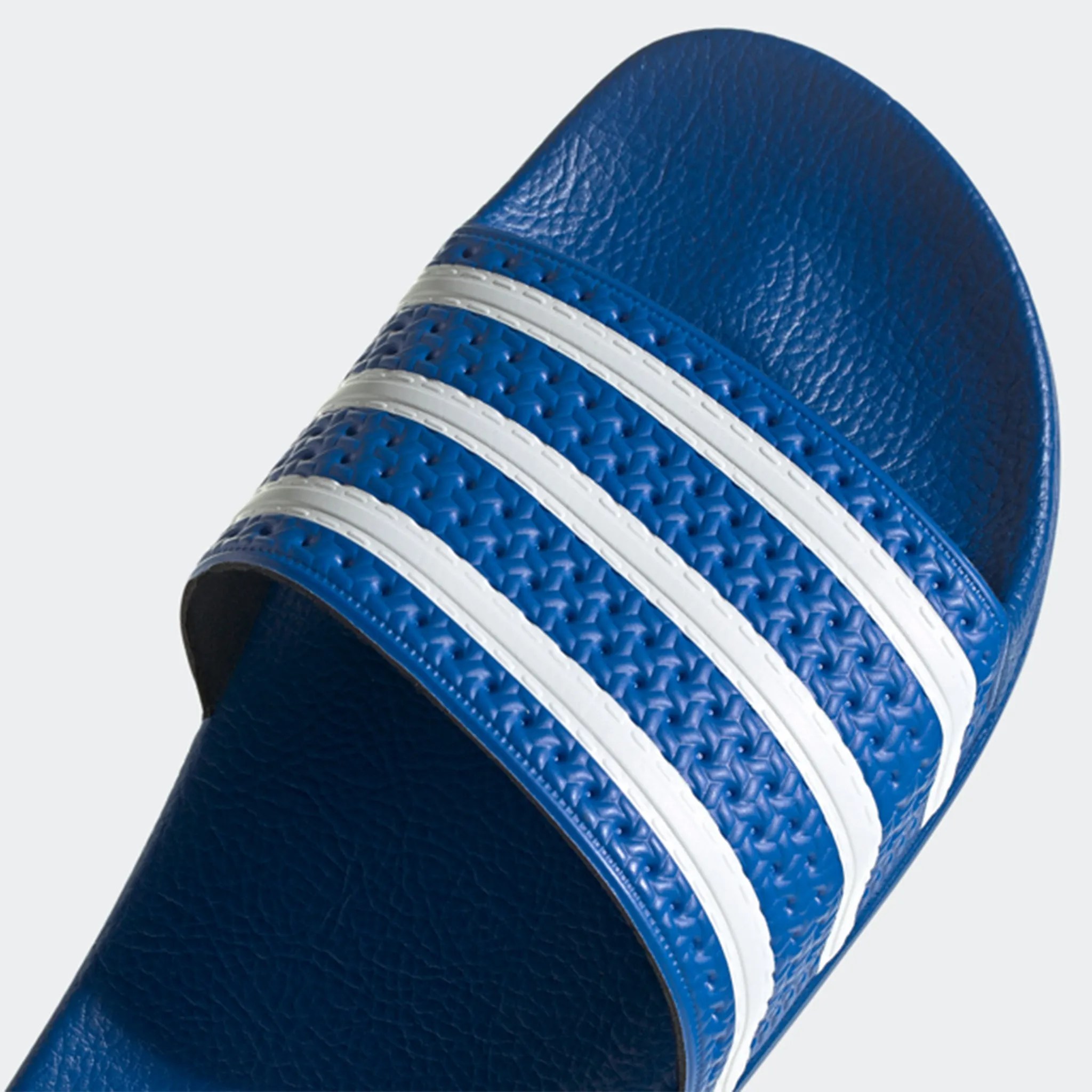 ADILETTE SLIDES