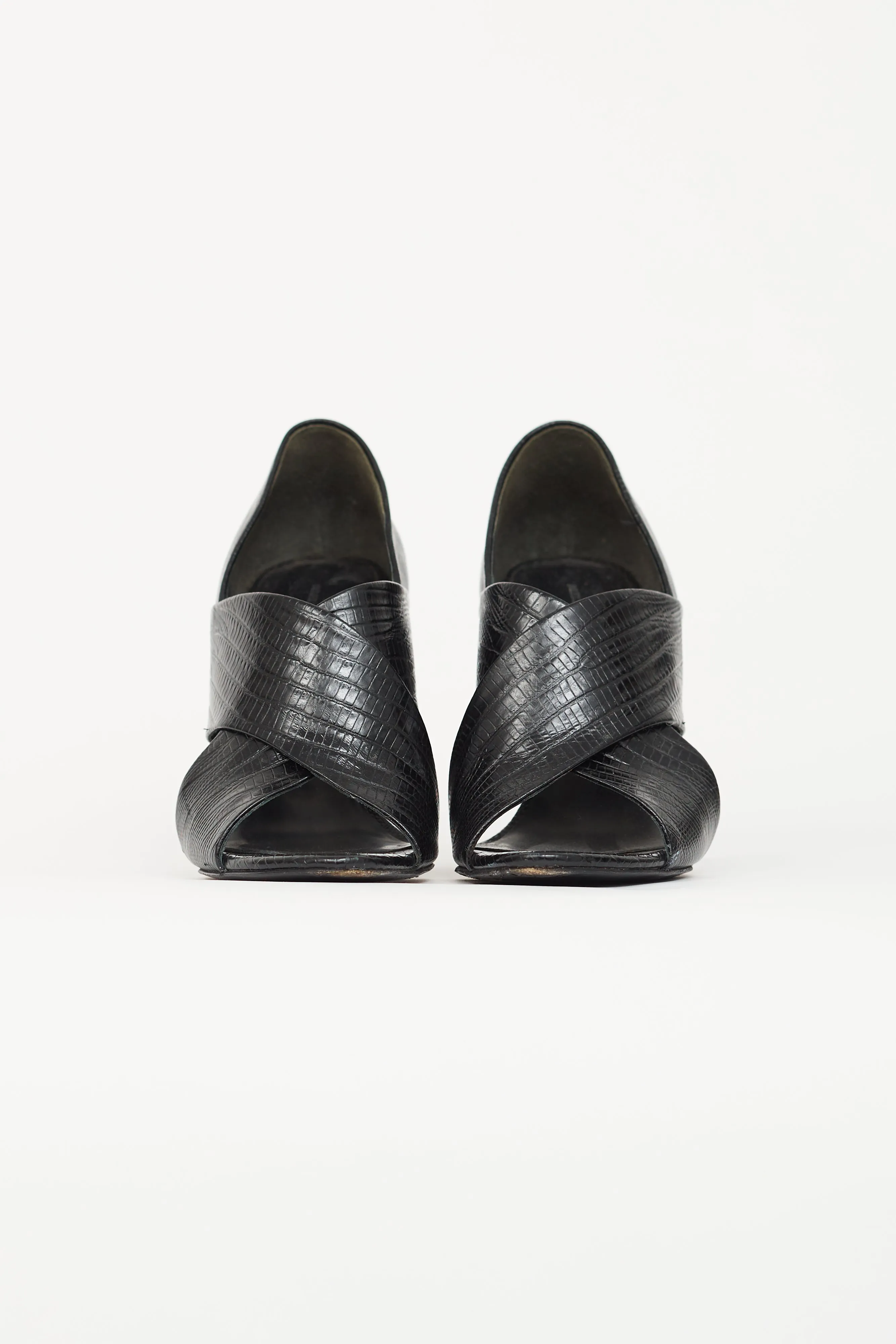 Black Embossed Leather Heel