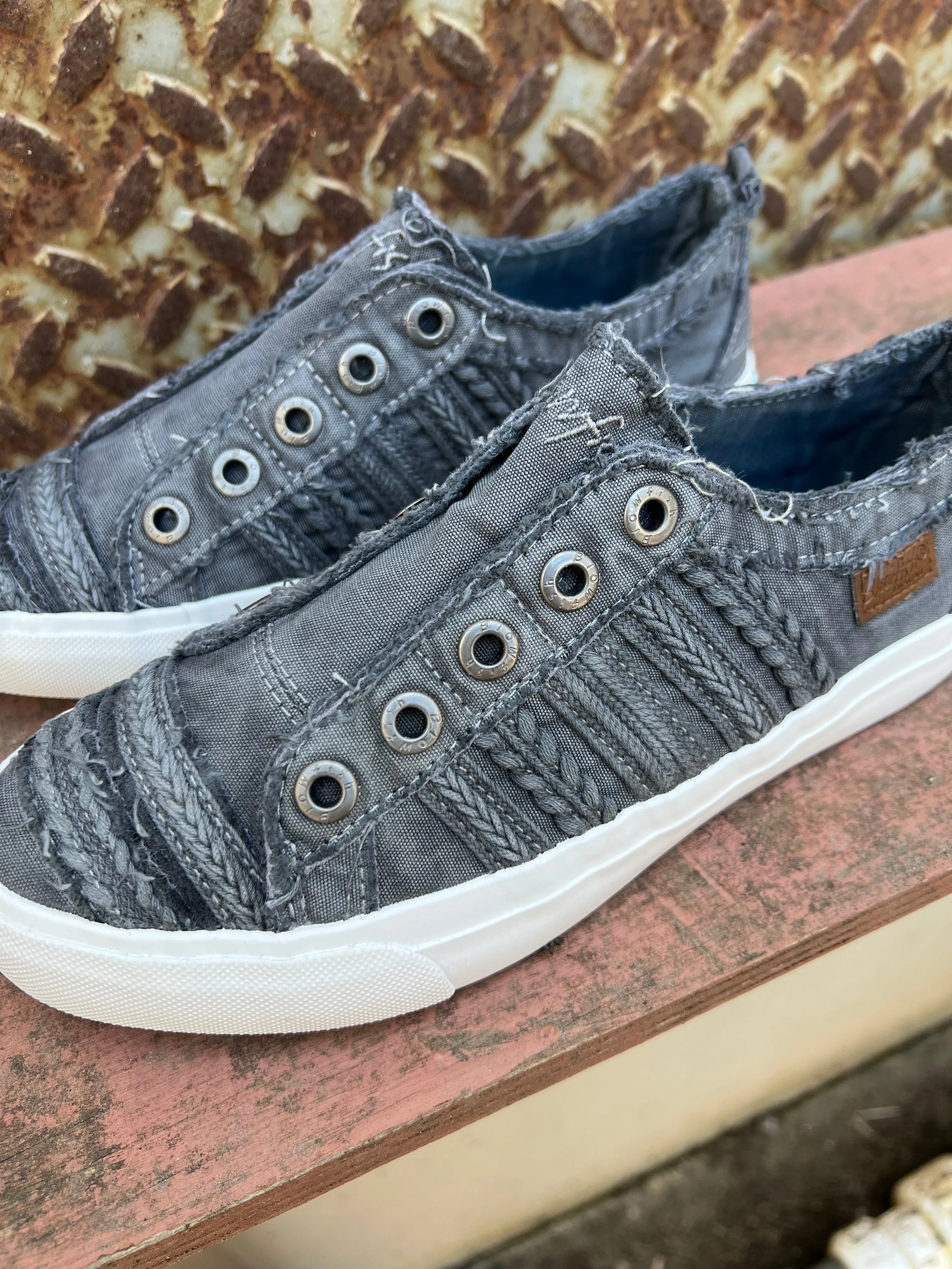 Blowfish Parlane Sneakers (Graphite)