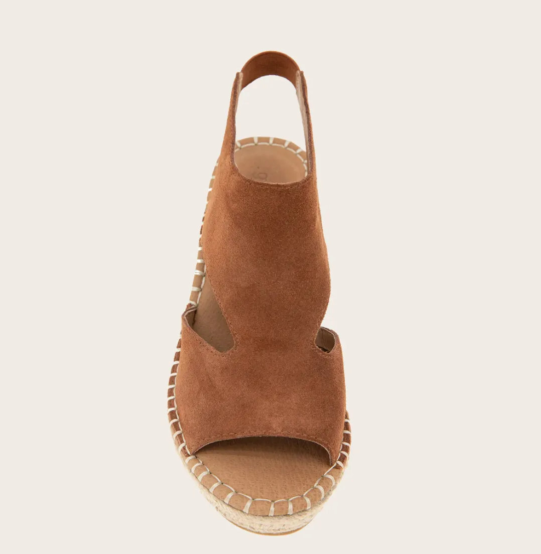 CODY CUTOUT BRAID WEDGE
