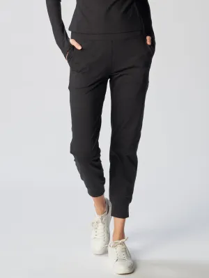 Comfort Jogger in Black