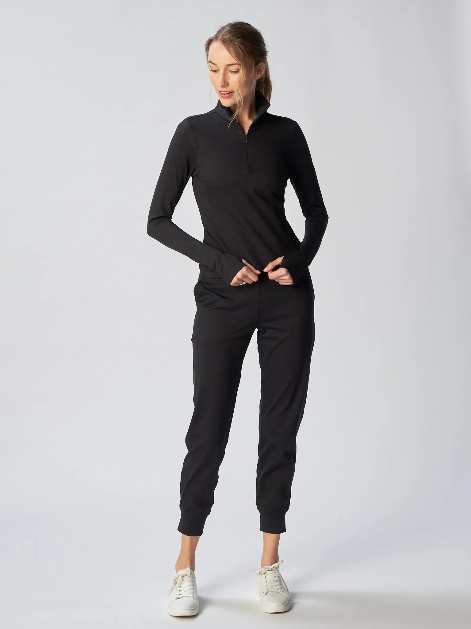 Comfort Jogger in Black