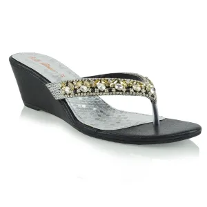 DELILAH TOE POST FRONT DIAMANTE STRAPPY WEDGE LOW MID HEEL THONG SANDALS IN BLACK