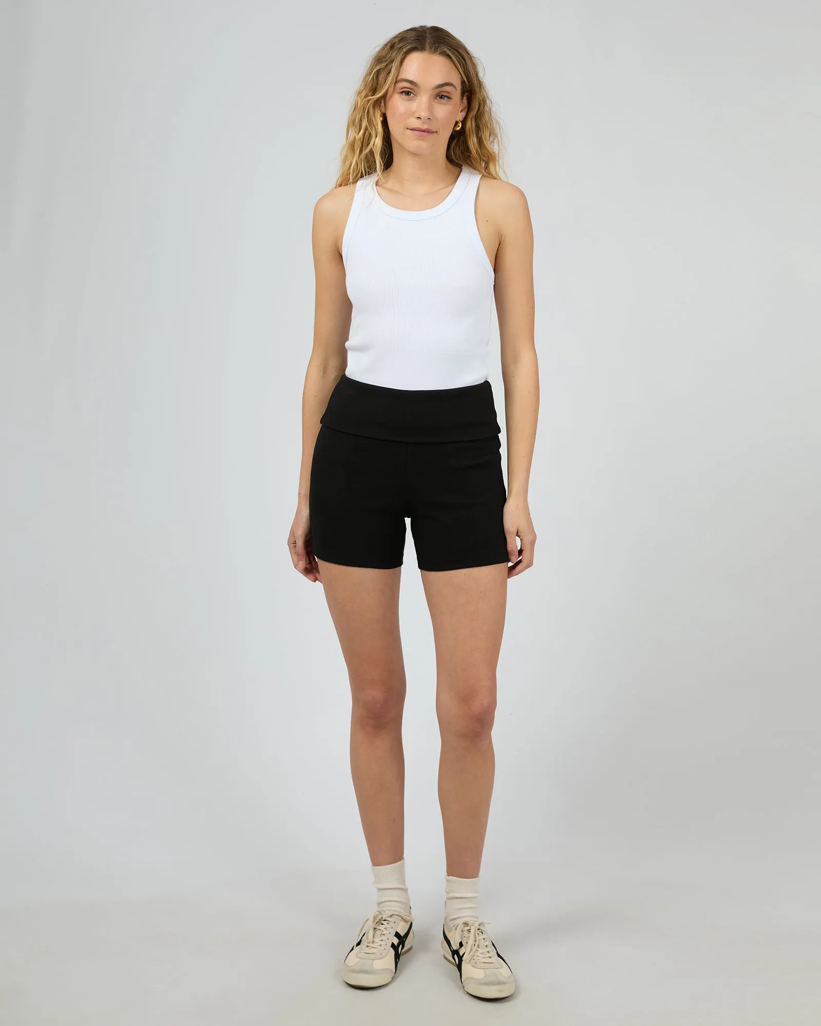 Elina Short Black