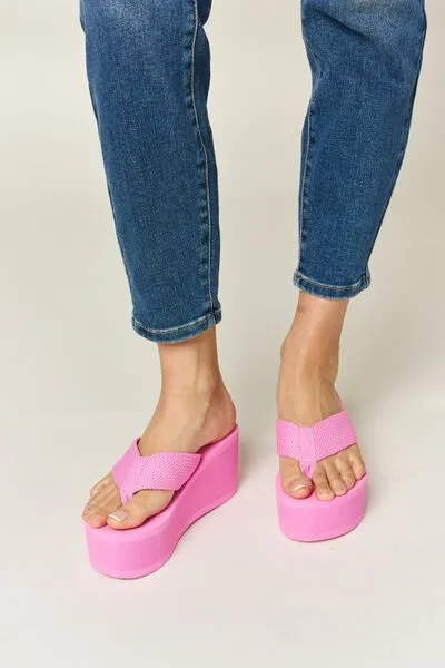 Explore More Collection - WILD DIVA Open Toe Platform Wedge Sandals