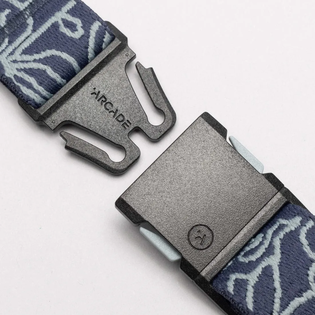 Hannah Eddy Slim Create Connection-navy Navy