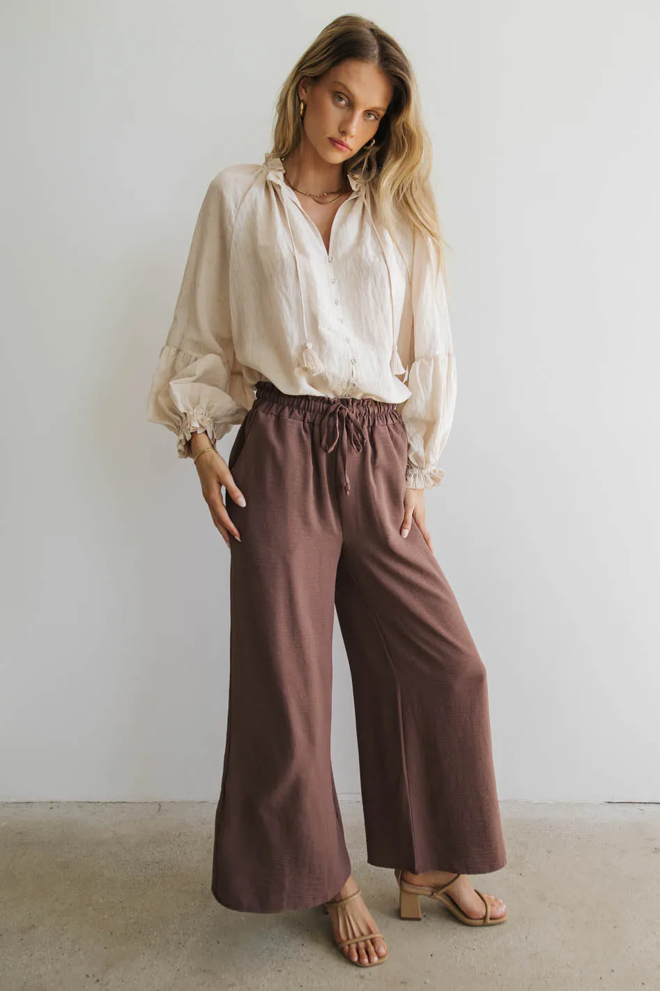 Mina Wide Leg Pants in Mocha
