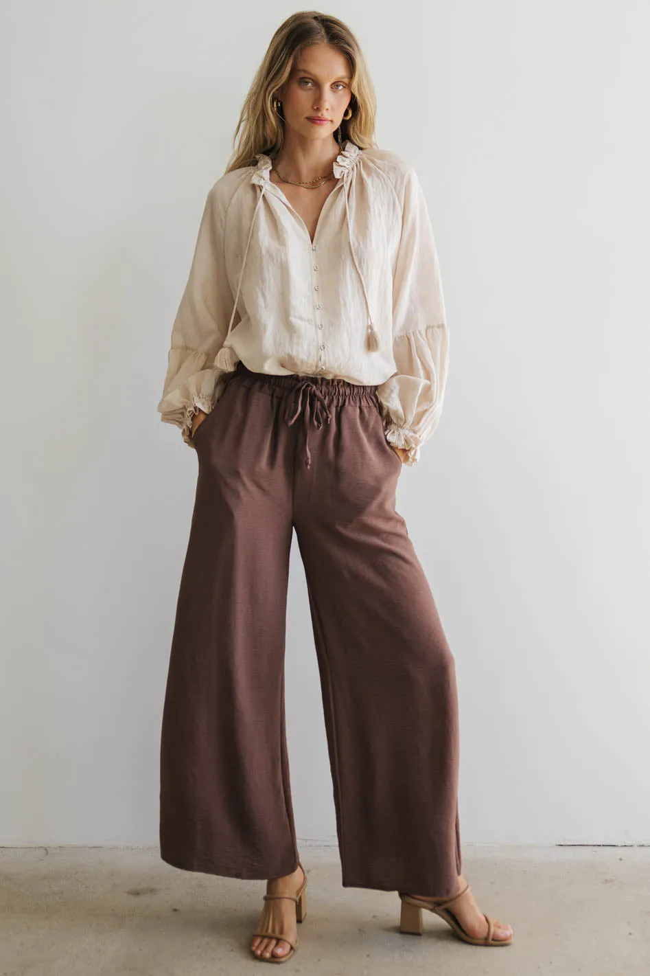 Mina Wide Leg Pants in Mocha