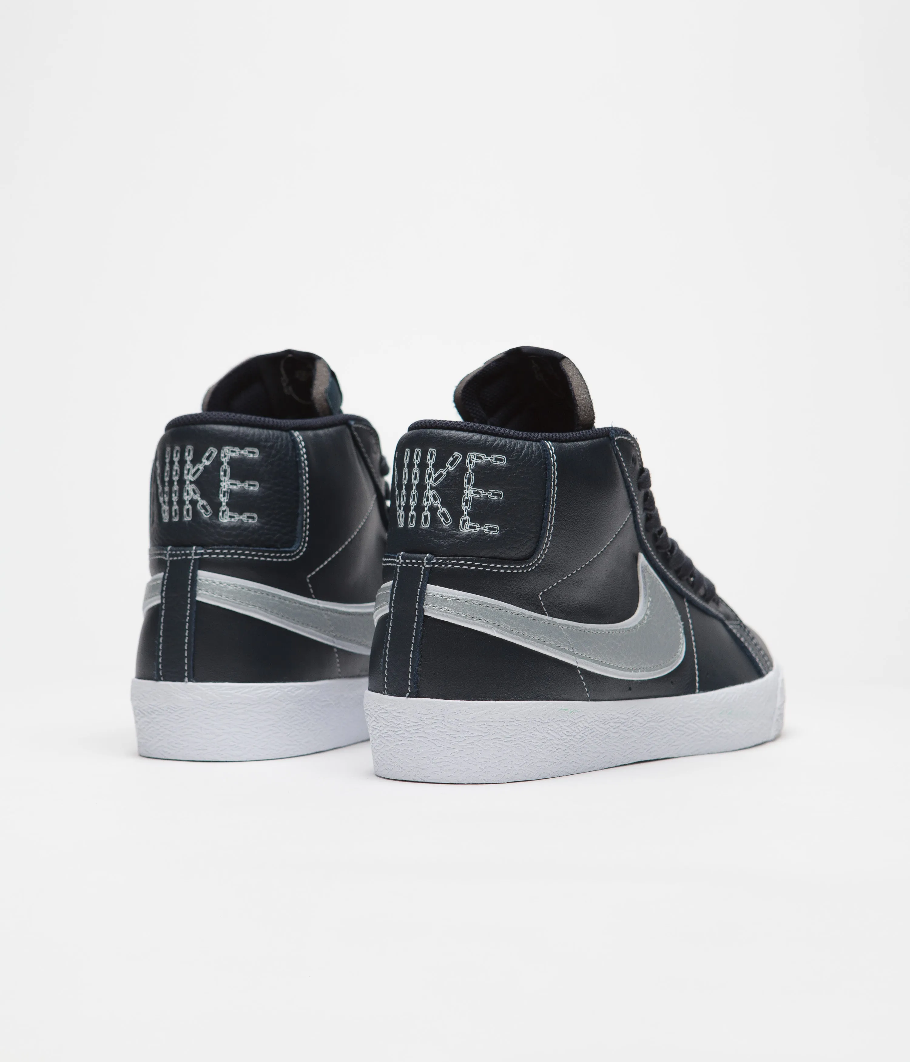 Nike SB Blazer Mid Shoes - Blackened Blue / Wolf Grey - Blackened Blue