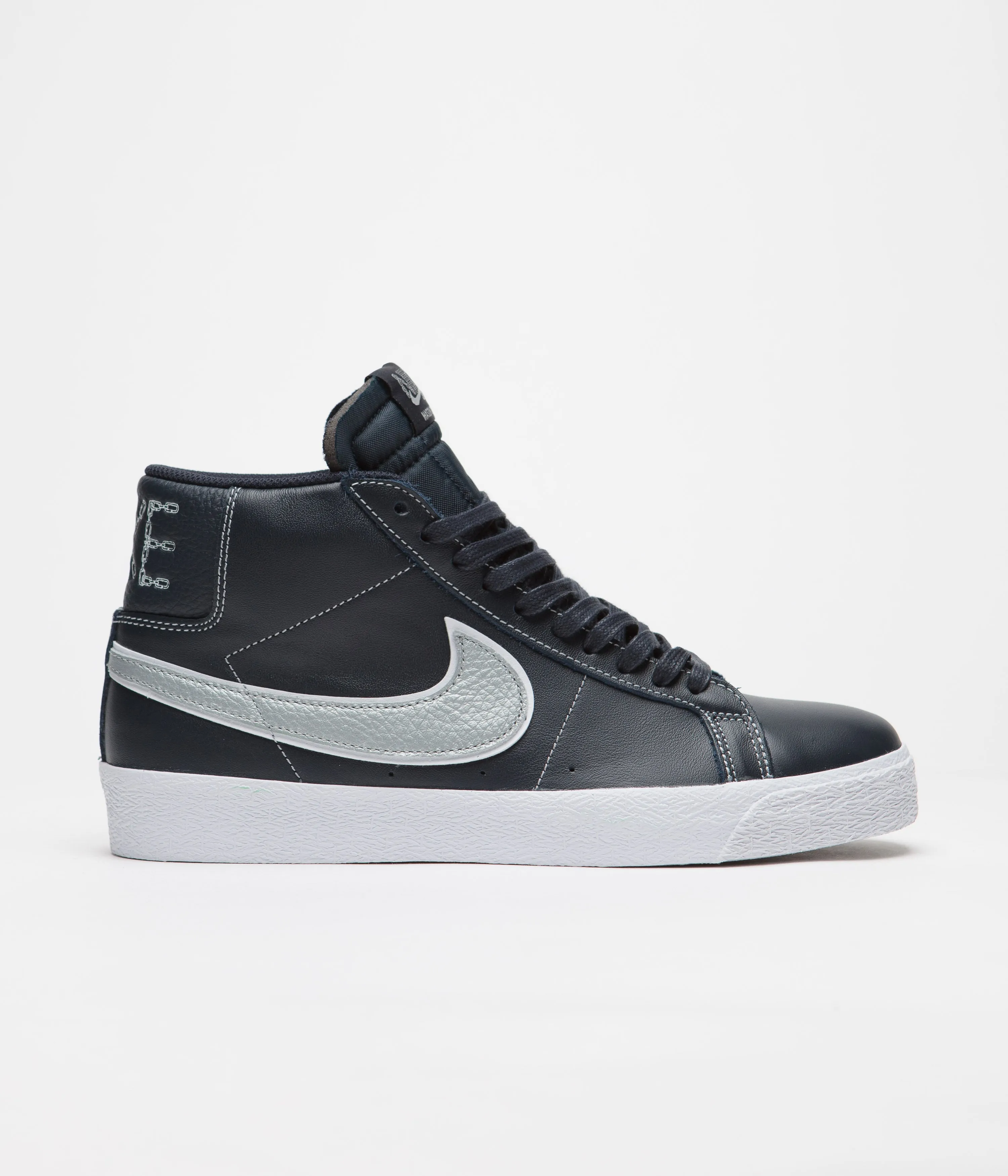 Nike SB Blazer Mid Shoes - Blackened Blue / Wolf Grey - Blackened Blue