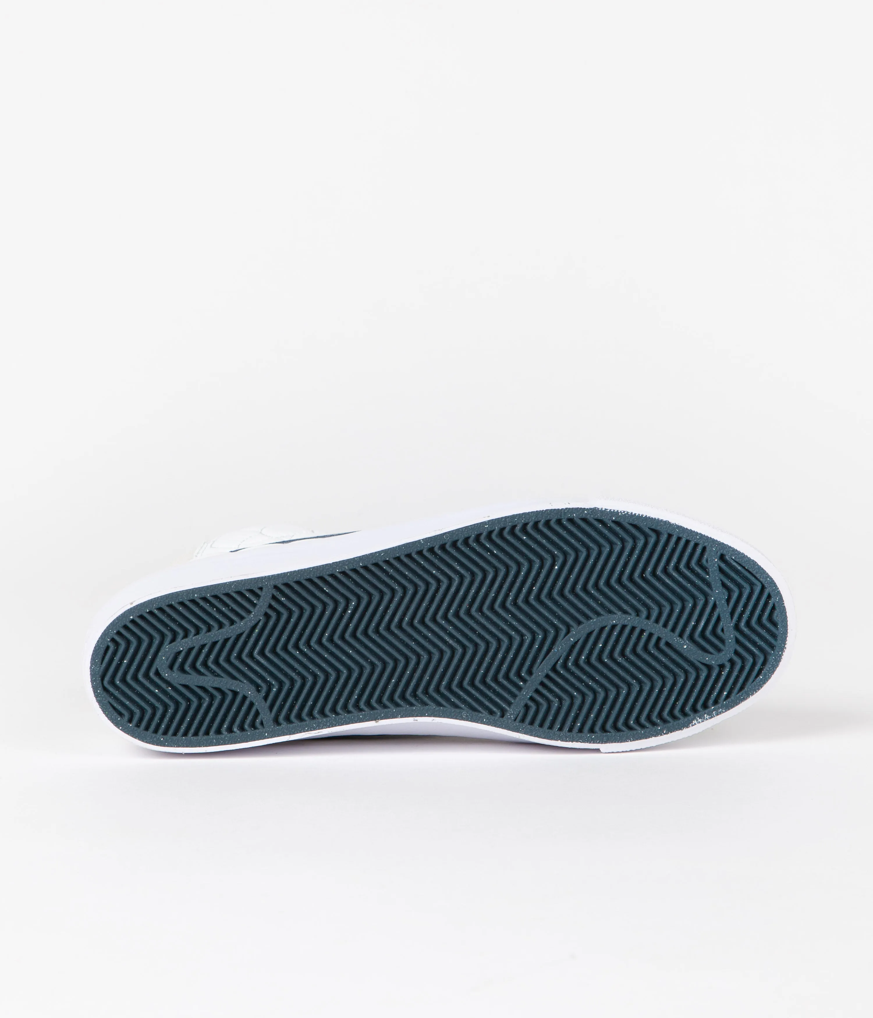 Nike SB Blazer Mid Shoes - Summit White / Nightshade - White