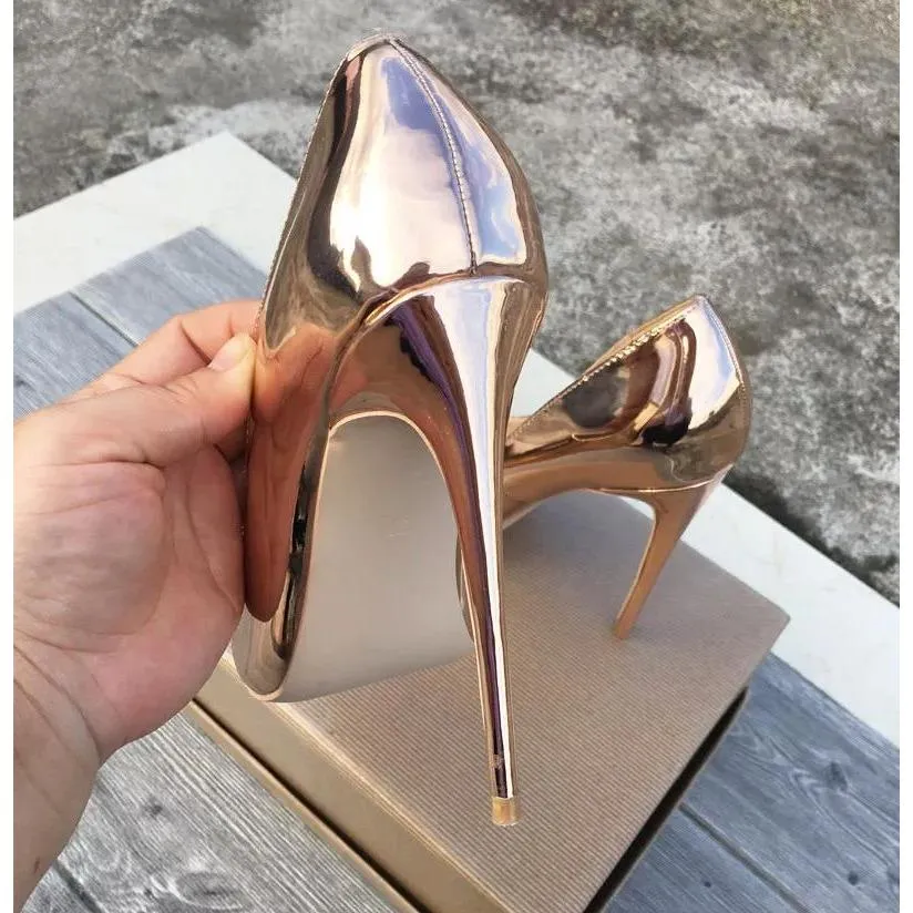 Pointed toe party shoes.