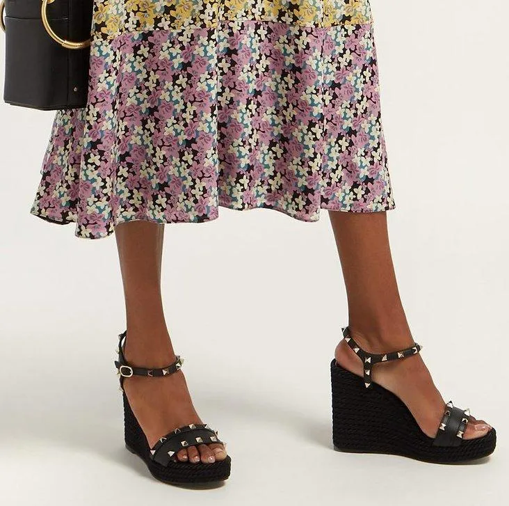 'Torchon' Rockstud Leather Wedge Sandals