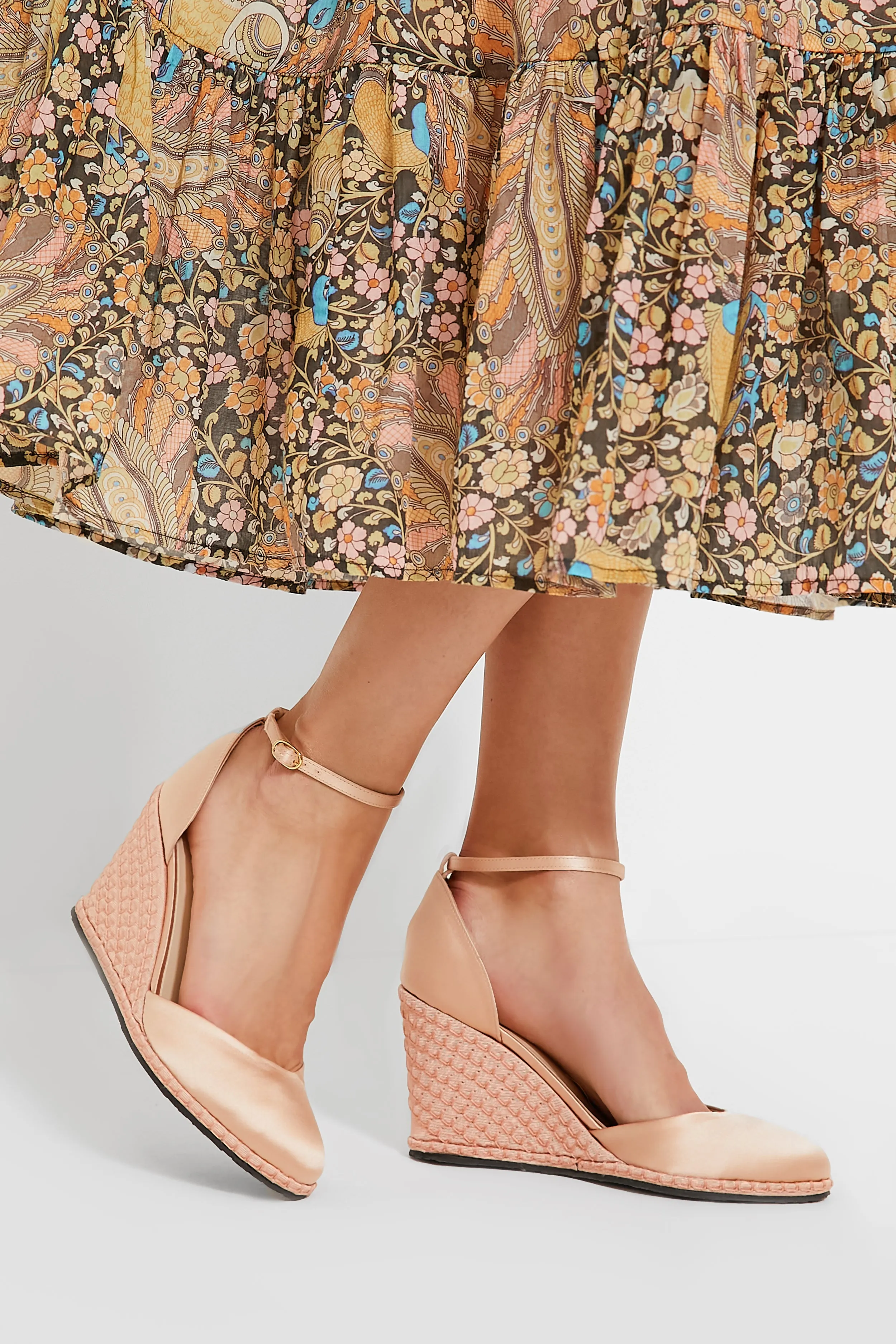 Vaniglia Wedges with Ankle Lace